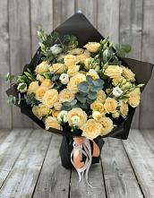 Букет цветов из:  Розы и Лизиантусы #REPLACE_PRED# Малом Барханчаке