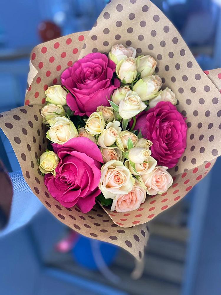 Букет цветов из: Розы в Малом Барханчаке