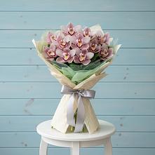 Букет цветов из:  Орхидеи и Розы #REPLACE_PRED# Малом Барханчаке