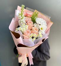 Букет цветов из:  Хризантемы и Розы в Малом Барханчаке