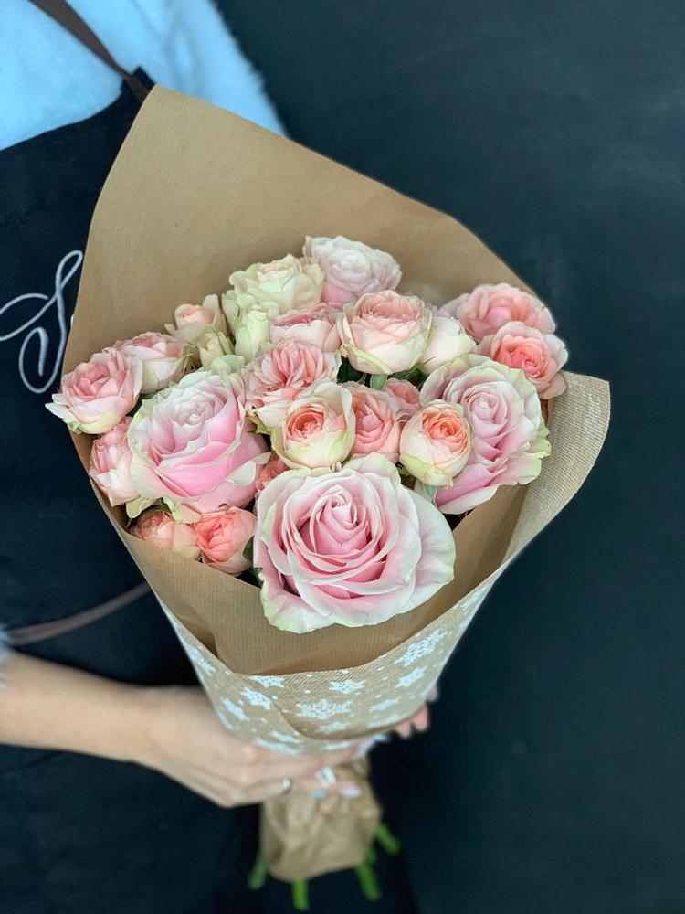 Букет цветов из: Хризантемы и Розы в Малом Барханчаке