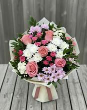 Букет цветов из:  Альстромерии, Гвоздики, Розы и Хризантемы в Малом Барханчаке