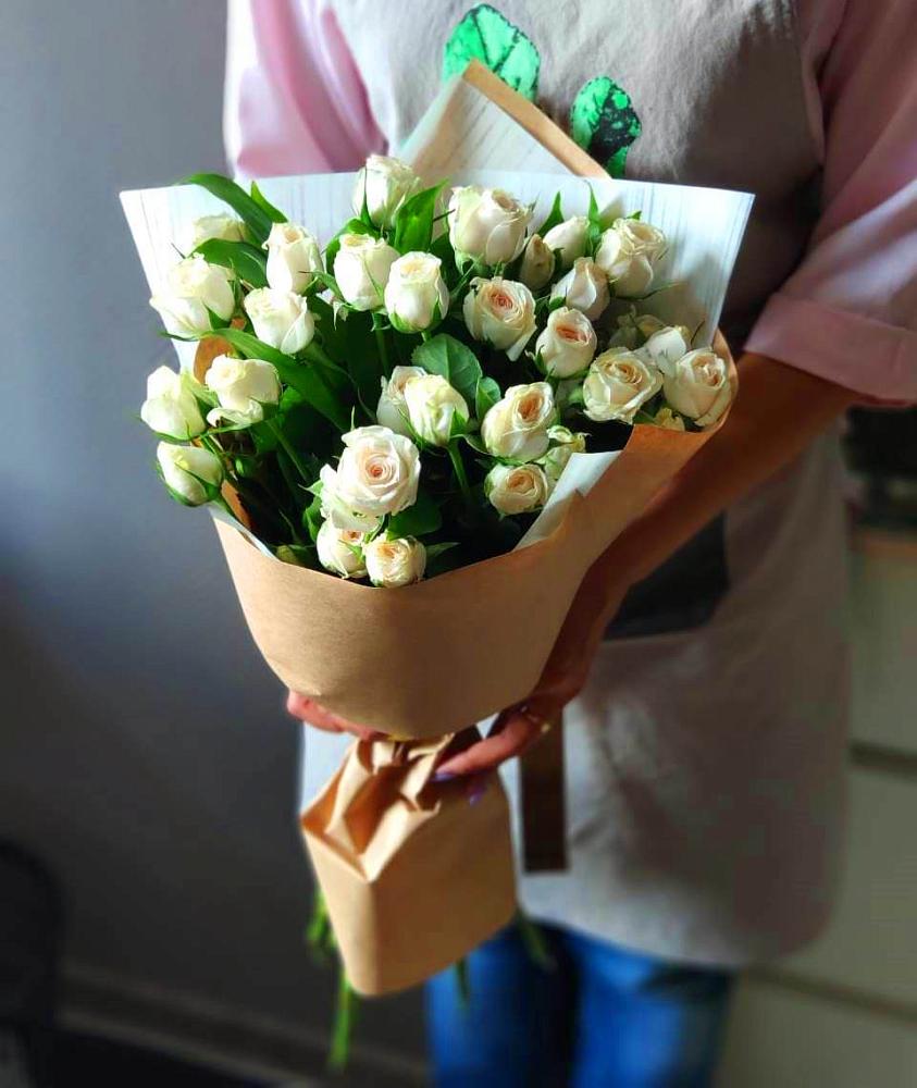 Букет цветов из: Розы в Малом Барханчаке