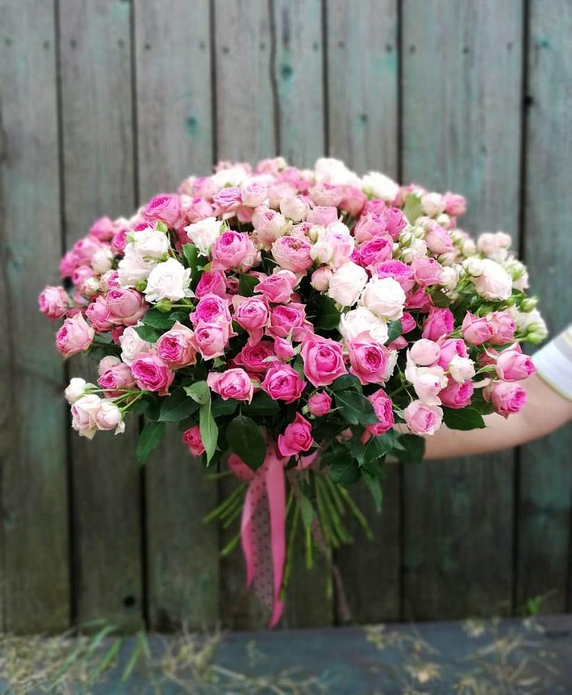Букет Розовые кустовые розы Натали и Лав Лидия в Малом Барханчаке
