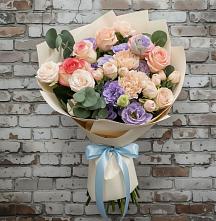 Букет цветов из:  Розы, Лизиантусы и Гвоздики #REPLACE_PRED# Малом Барханчаке
